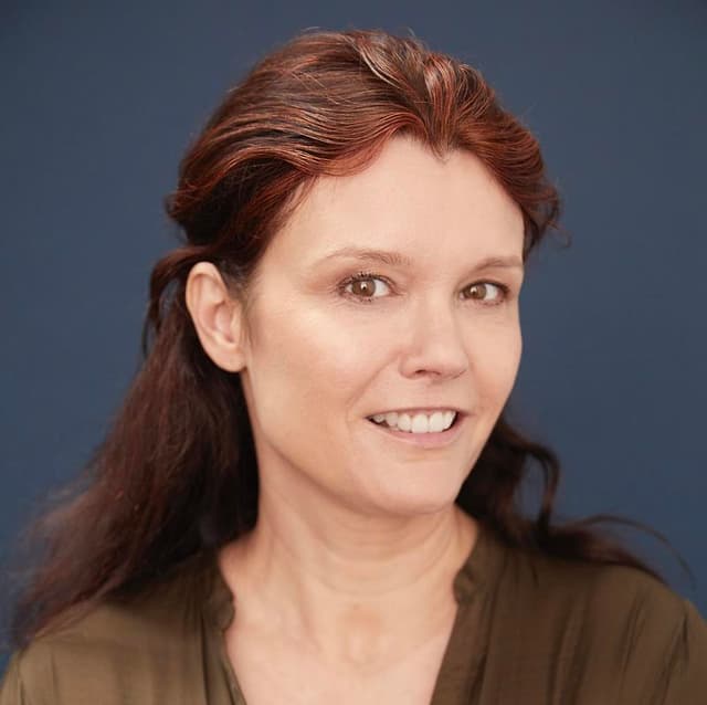 Sabine Lenoel