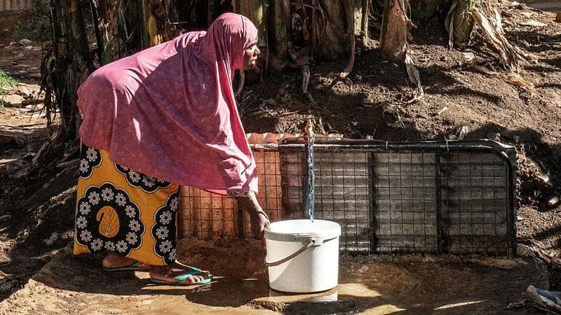 The water crisis, a women's crisis update