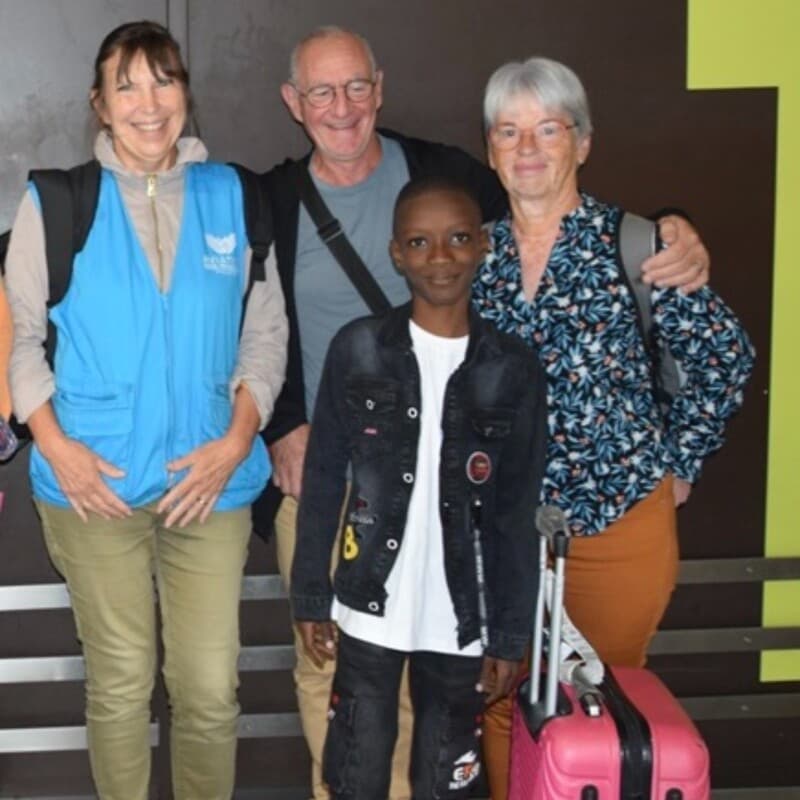 Accompanying sick children: Mamadou returns 💙 ✈ update