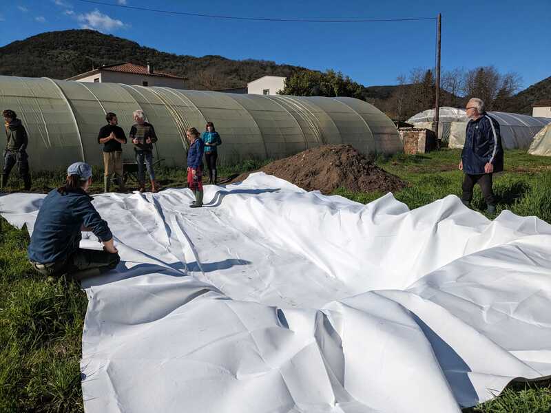 Réalisation d'une mare à la Ferme de la Noria update