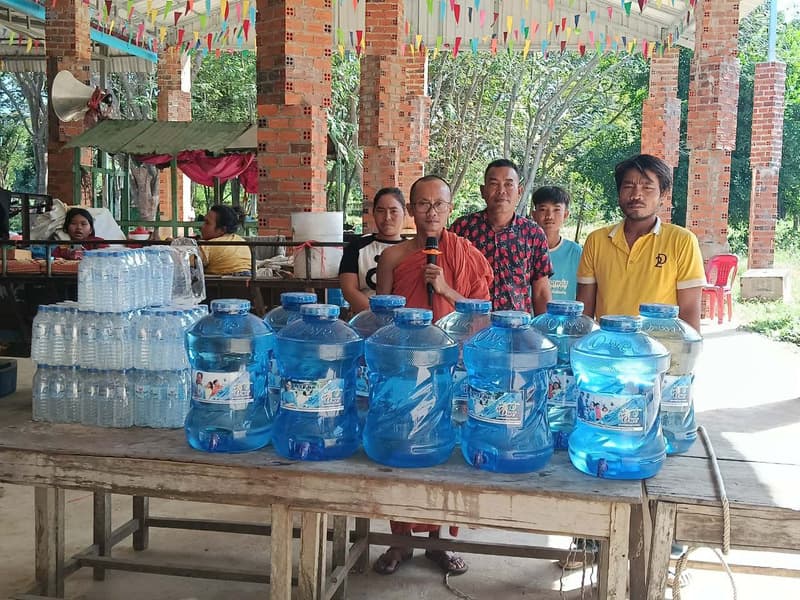 Urgence Cambodge - Drinking water for displaced families update