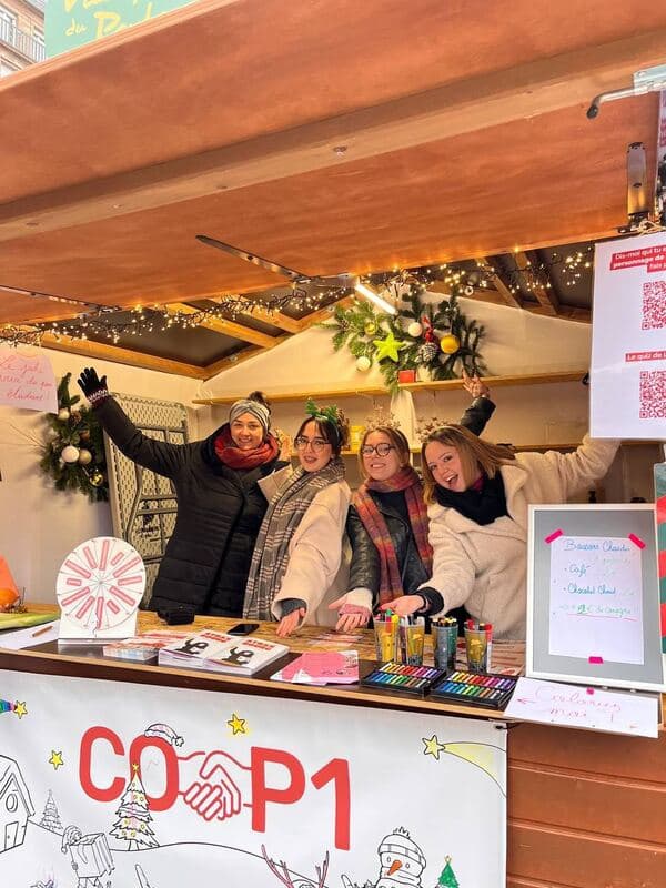 Cop1 celebrates Christmas by and for students! update